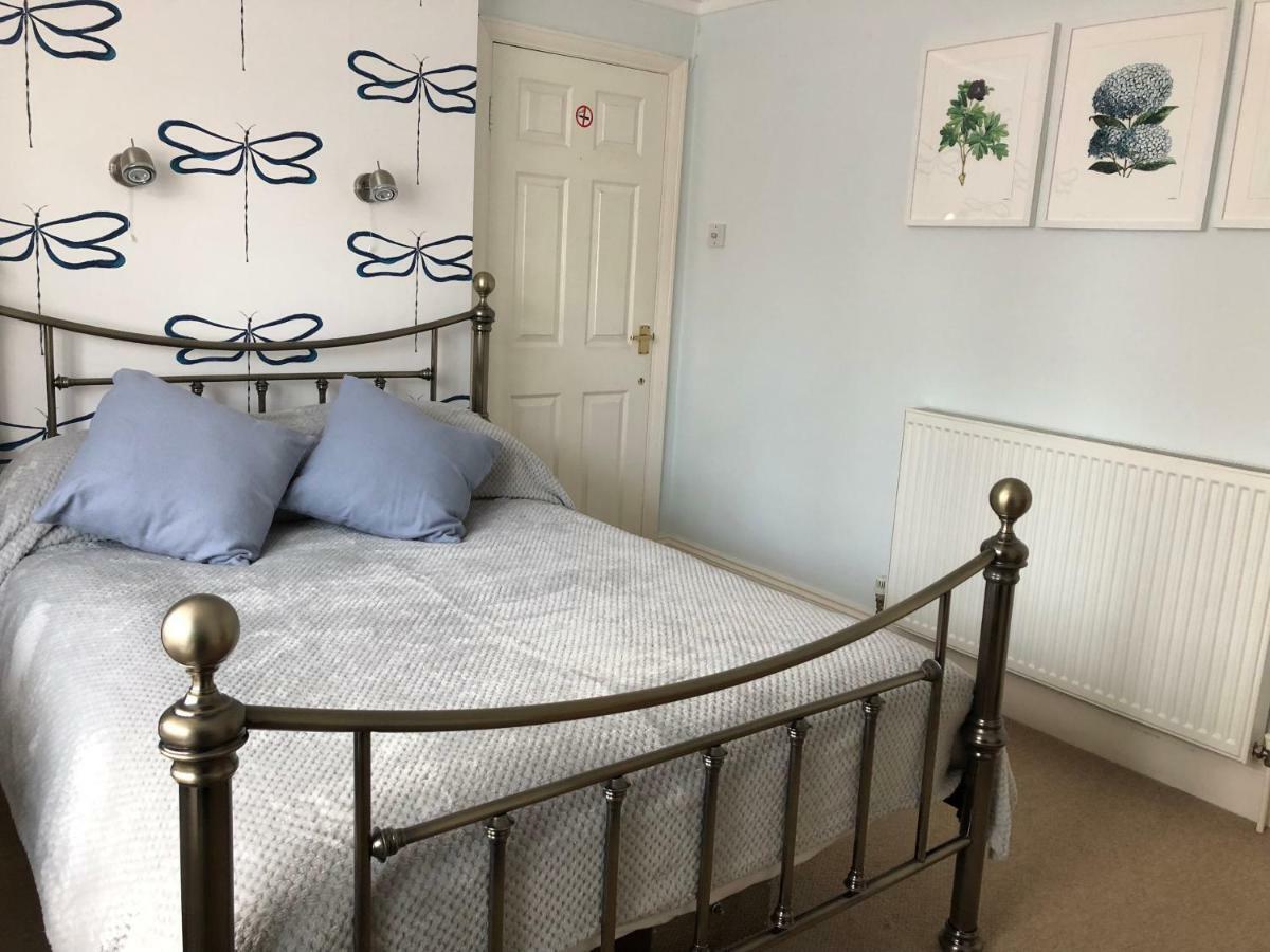Burlington House Guest House 헌스탠턴 외부 사진