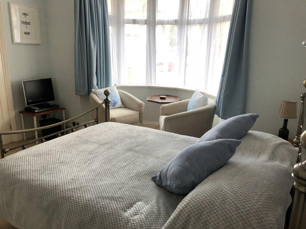 Burlington House Guest House 헌스탠턴 외부 사진