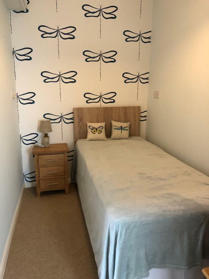 Burlington House Guest House 헌스탠턴 외부 사진