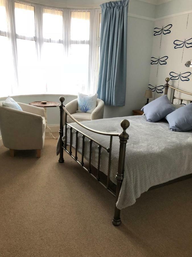 Burlington House Guest House 헌스탠턴 외부 사진
